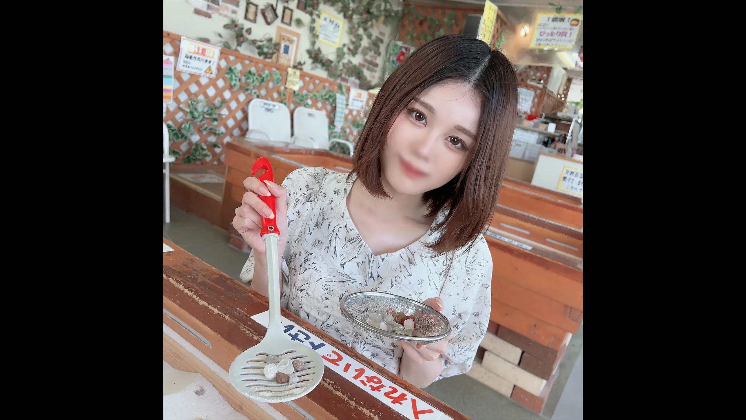 FC2PPV 4085084 The ecstatically beautiful face with deliciously stuffed  cheeks… The second creampie was without question for the exquisite slim  beauty with fair skin who was looking for pleasure as if by