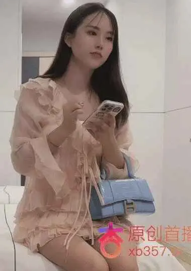 China AV Xb-504 The Sweetest And Tenderest College Student Working Part-Time Outside Comes Back Inside Fiercely