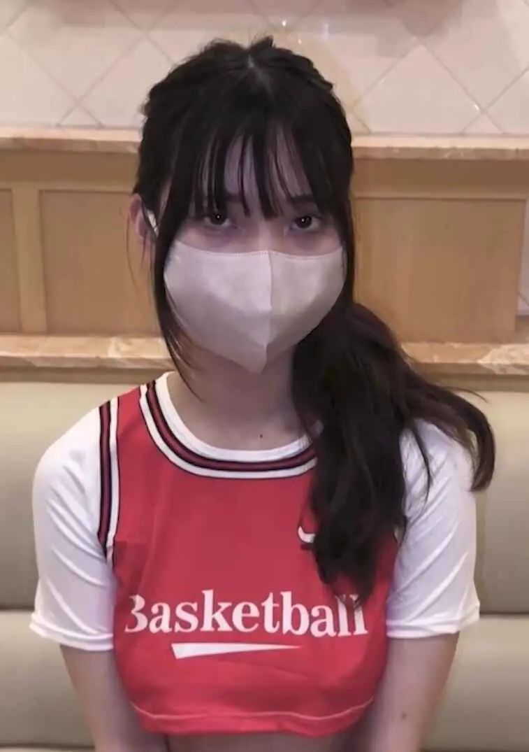 FC2PPV 4689100 A two-part teen series featuring 19-year-old former H-cup track and field athlete Miru-chan, along with a limited-time early bird promo