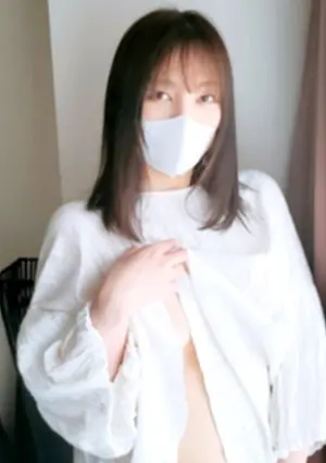 FC2PPV 4696679 A Beautiful and Lustful Wife Who Loves Cooking and Has a Hobby of Making Bento Boxes Has Appeared! Her Lusciously Plump Body Makes the