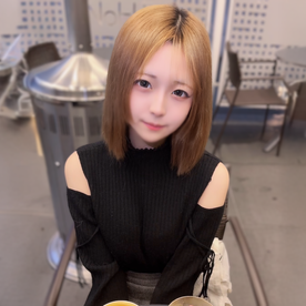 FC2PPV 4723001 Until recently, she was still an 18-year-old kindergarten student. A completely innocent appearance. She moaned with a hoarse sound and