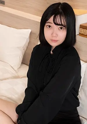 FC2PPV 4742556 A female lawyer with beautiful F-cup breasts secretly had sex. She said no, but instead squeezed him. Semen was poured into her tight p