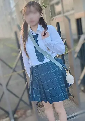 FC2PPV 4753469 Run-Chan gets picked up by car after school, after checking her panties we take her to a hotel to shoot POV scene