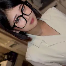 FC2PPV 4770863 An Awesomely Smart Secretary with Black Hair and Big Breasts!