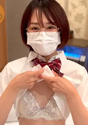 FC2PPV 4786109 An aspiring college student is tricked into thinking she is an idol and is filmed having sex and ejaculating into her vagina Imedamafc2