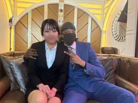 FC2PPV 4793855 A cute, obedient 22-year-old office worker has an affair with a black colleague.