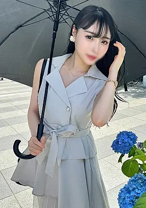 FC2PPV 4799718 She's prettier than her friends' men. A cunning woman with a penchant for adultery. 