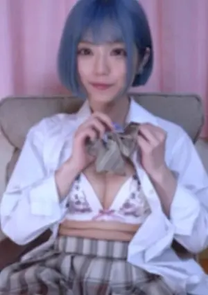 FC2PPV 4810672 A Cosplayer's Past Live Chat (Paid Broadcast Available) [cen]