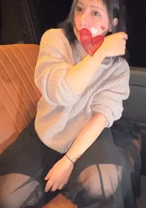 FC2PPV 4813970 Because we've become friends, we're selling this video with her face fully visible.