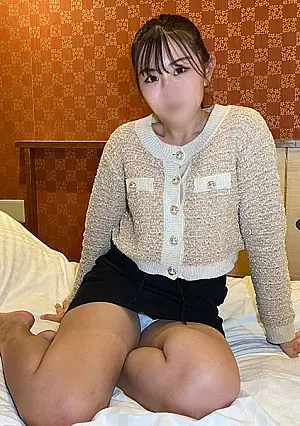 FC2PPV 4822686 After being forced to masturbate, she experienced multiple orgasms before a huge penis was inserted into her convulsing genitals.