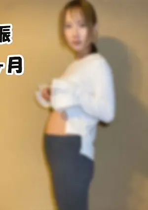 FC2PPV 4829994 Her nipples are changing, and it's been six months since she became pregnant. So, what's happening to her body?