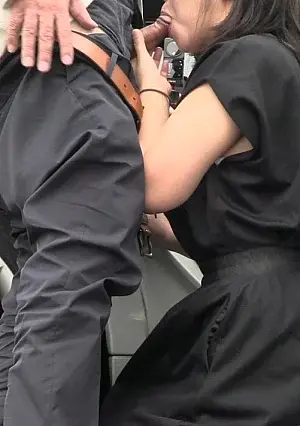 FC2PPV 4847139 G-cup wife is aroused and enjoys oral sex. Her nipples harden and she gets intensely thrusted! 