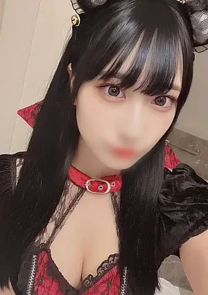 FC2PPV 4851509 Legendary beauty S-Chan! Her first time cosplaying! A fierce ejaculation onto a beautiful, star-class face!