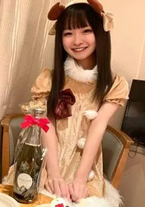 FC2PPV 4856530 Ayu-Chan - Christmas Special! A cute, genius reindeer swallowing semen!