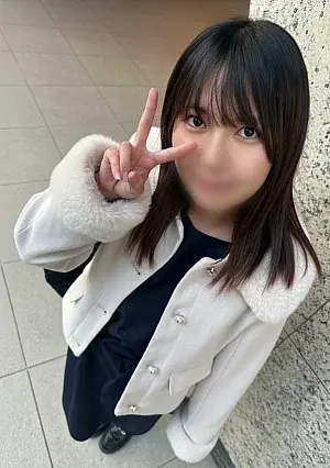 FC2PPV 4867354 A meeting with a hairy, white girl who just arrived in Tokyo from Aomori