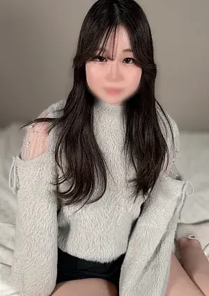 FC2PPV 4869199 A beautiful girl with a pubic hair. She looks innocent but her panties are soaking wet. Her body doesn't lie.