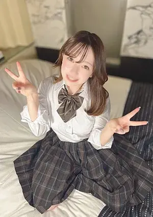 FC2PPV 4880828 Hinata-chan, a goddess with naturally F-cup breasts, seemingly desiring world peace, diligently serves a gigantic penis over 20cm long