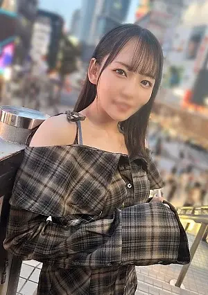 FC2PPV 4880702 Cuteness is justice! A super cute college girl (21) who looks like Yoshikawa Risa and a cuddly, unsafe sex session that will melt your 