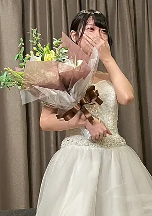 FC2PPV 3237415 Erika-Chan’s Tearful Graduation Wedding! Challenge The Reward At The Fan Thanksgiving Personal Photo Session!