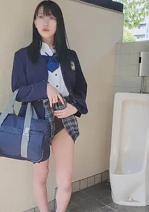 FC2PPV 3508299 A Student With Long Black Hair. After School In The Public Restroom Behind School