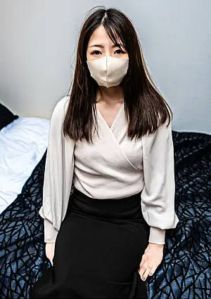 FC2PPV 3940074 [Handjob/Fuck] Punished by a serious girl who hates the whole world for wanting to appear without showing her face and small content.