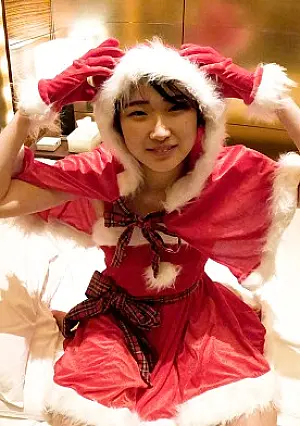 FC2PPV 4089150 Yuki (19\) 4th time Creampie while wearing a Santa costume, makes her lick and suck the vibrator stuck in her anus and leaves her alone